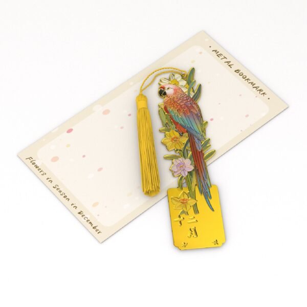 Master Work Animal-patterned Box Yellow vertical designs