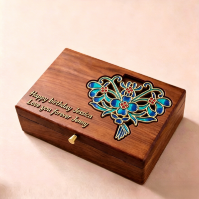 Legendary Work Traditional Chinese handicrafts-patterned Box