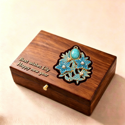 Legendary Work Traditional Chinese handicrafts-patterned Box
